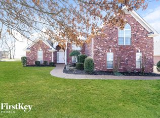 1019 Pittman Dr, Gallatin, TN 37066
