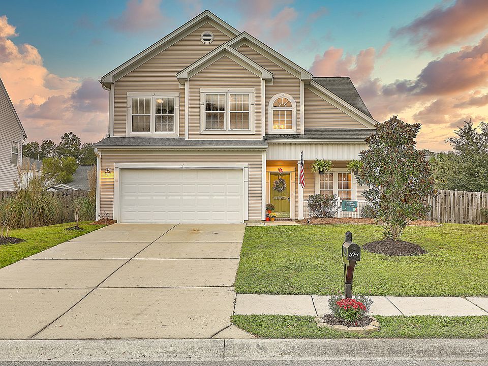 1st image of 109 Rosario Dr