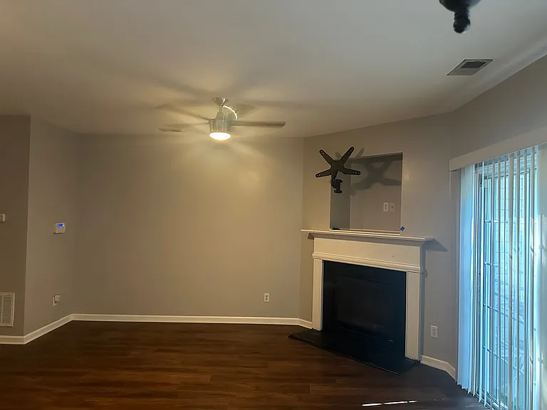 743 Celeste Ln SW — Photo 7