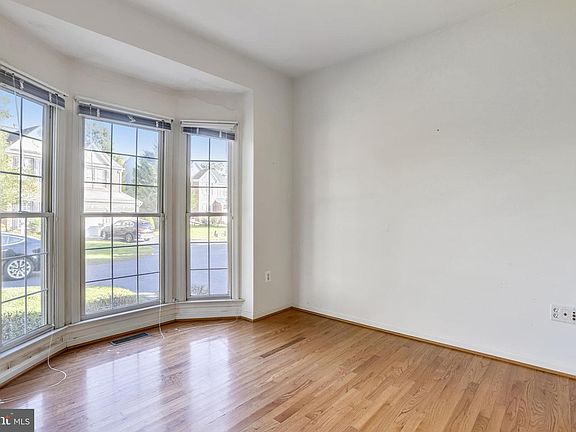 5th image of 13386 Caballero Way
