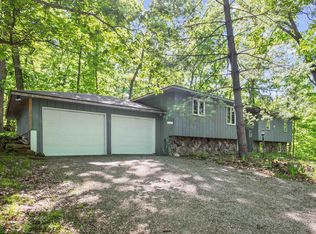 6220 S Schuster Rd, Columbia, MO 65203