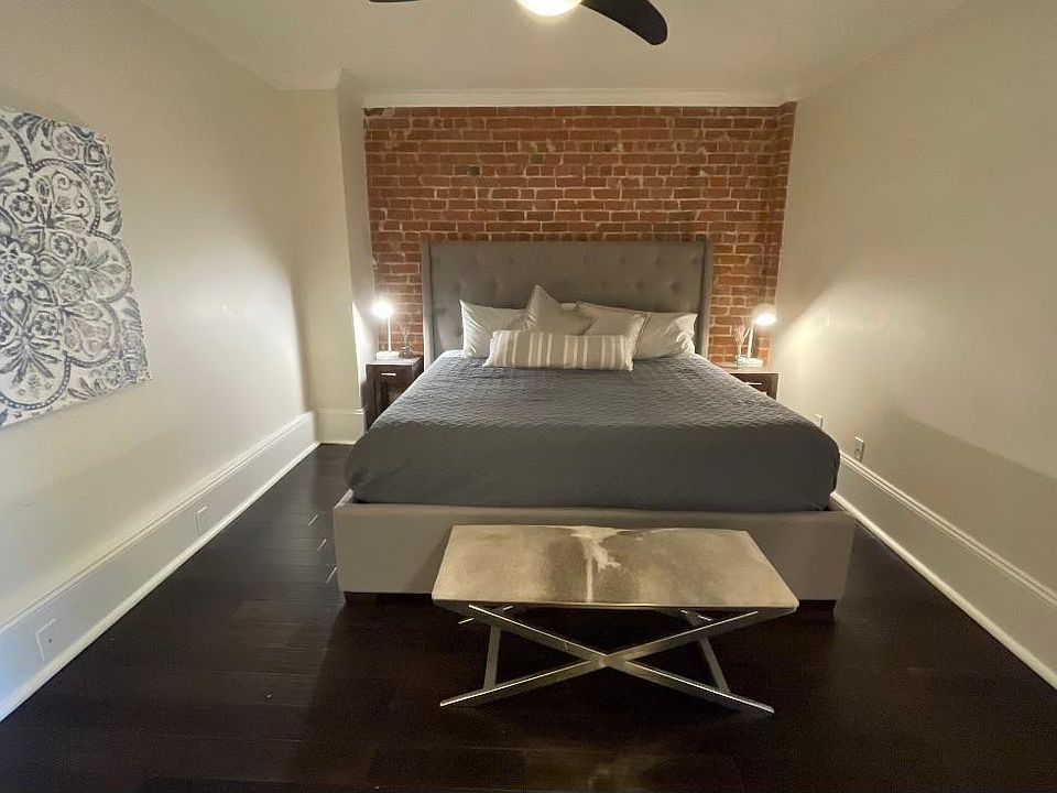 1st image of 339 Carondelet St APT 3E
