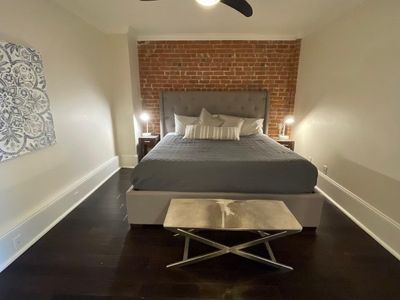 339 Carondelet St APT 3E, New Orleans, LA, 70130