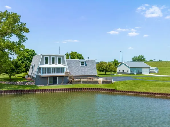 47W217 Briarwood Ln, Hampshire, IL 60140