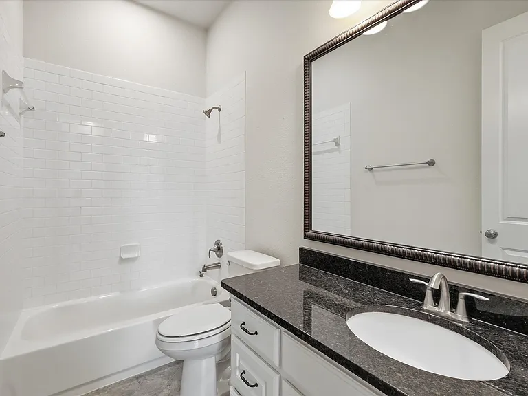 531 Sandy Ln — Photo 10
