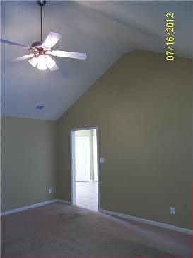 2nd image of 1809 Hazel Dr