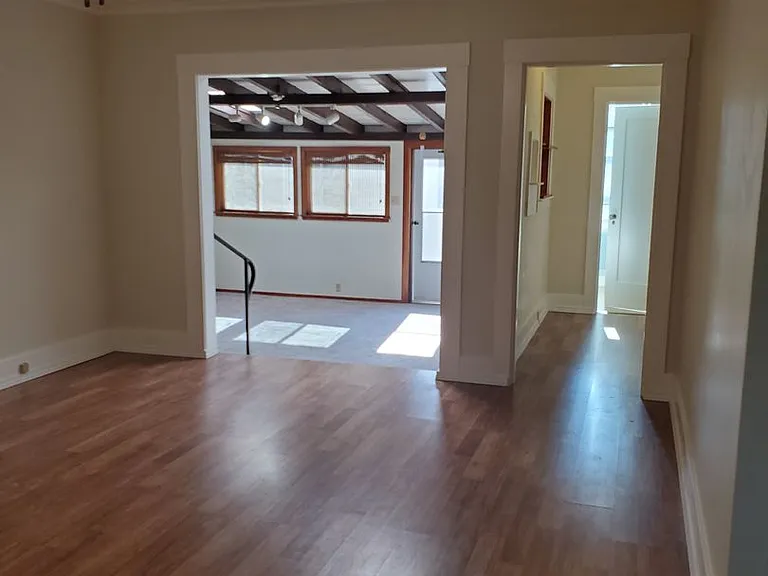 933 Delaware St — Photo 3