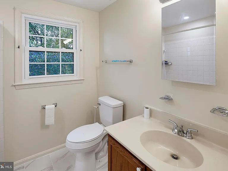 18904 Blue Heron Ln — Photo 24