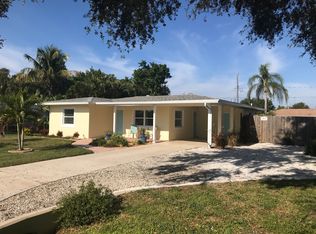 1717 Billings St, Sarasota, FL 34231