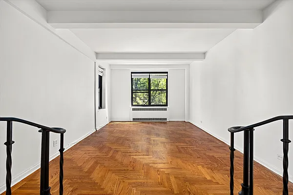 Living room, photo 3