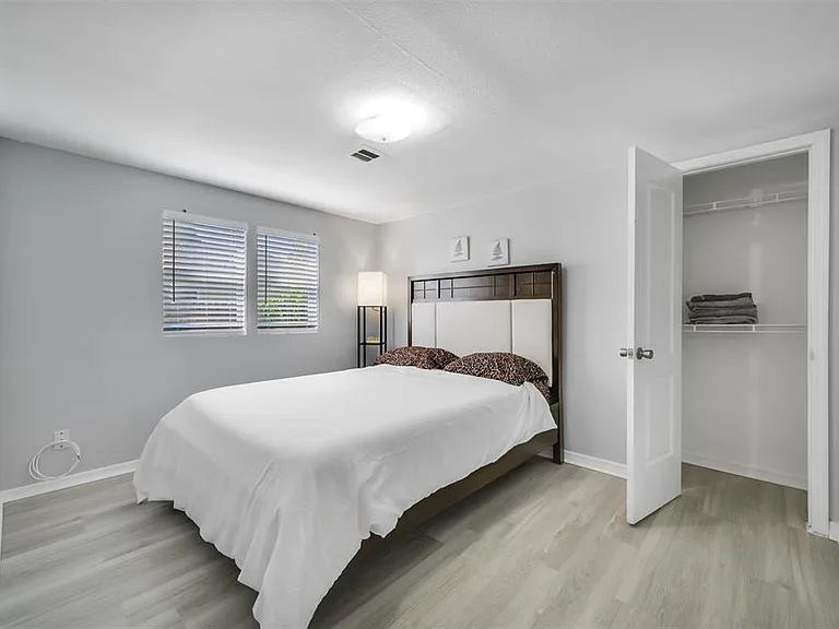 1601 Palm Way — Photo 20
