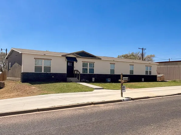 106 SW 5th St, Andrews, TX 79714
