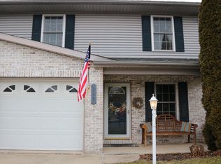 335 Oak St, Walnutport, PA 18088