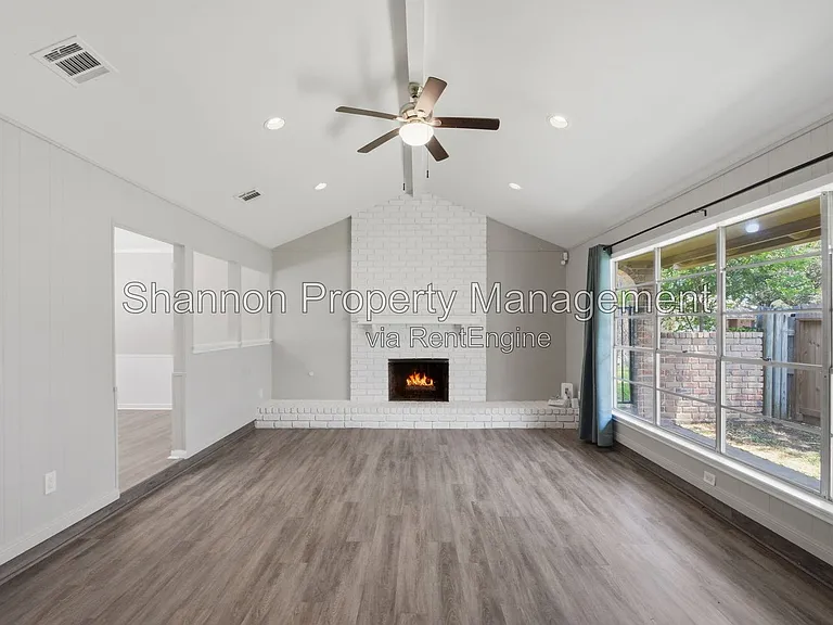 6215 Autumn Arbor Dr — Photo 7