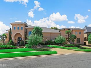 207 N Beach Dr, Bossier City, LA 71111