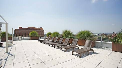 3rd image of 15350 89th Ave APT 829
