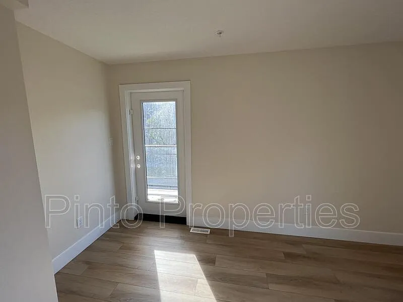 Building Photo - 8719 110th St NW #2A