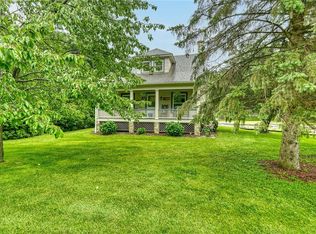 1108 Hatch Rd, Webster, NY 14580