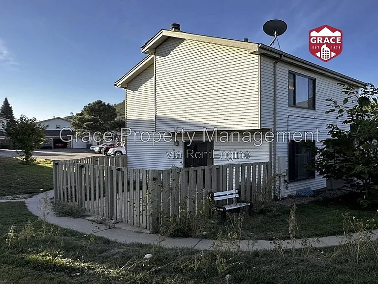24 Mountain Shadows Ct — Photo 1