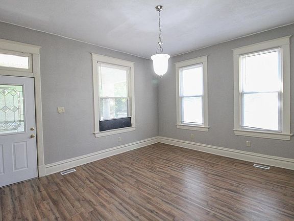 5th image of 2301 Edison Ave