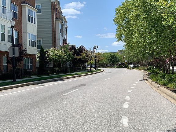 5th image of 7025 Starwort Way