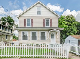 312 Sharp St, Hackettstown, NJ 07840