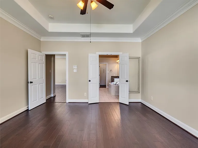 5342 Tyler Park Ln — Photo 30