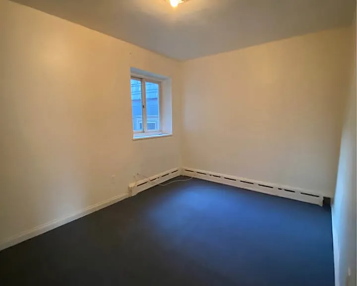 1388 E Delavan Ave — Photo 1