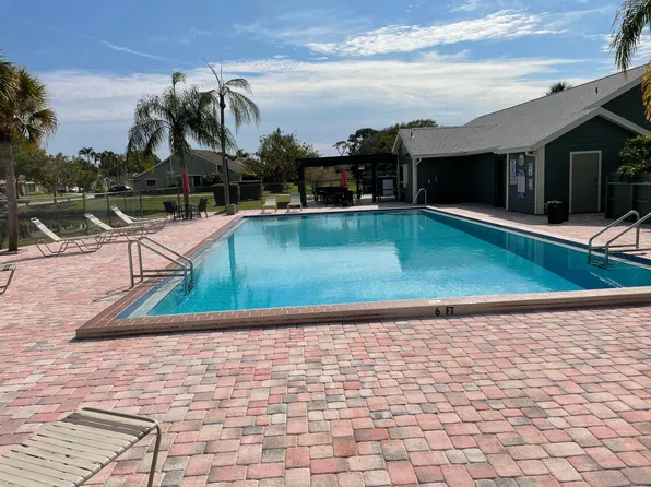 1432 SE Colchester Circle, Port St Lucie, FL 34952