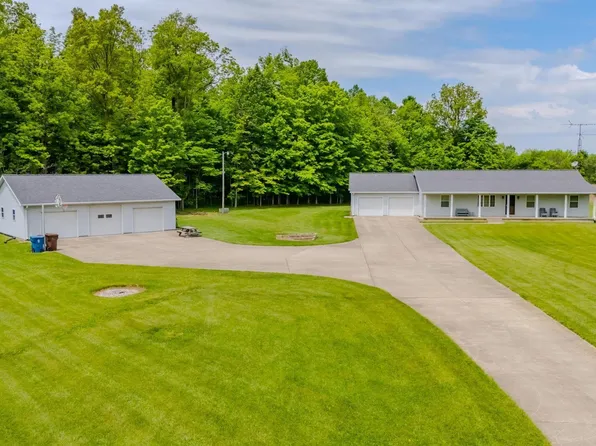 11542 S 700 E, La Fontaine, IN 46940