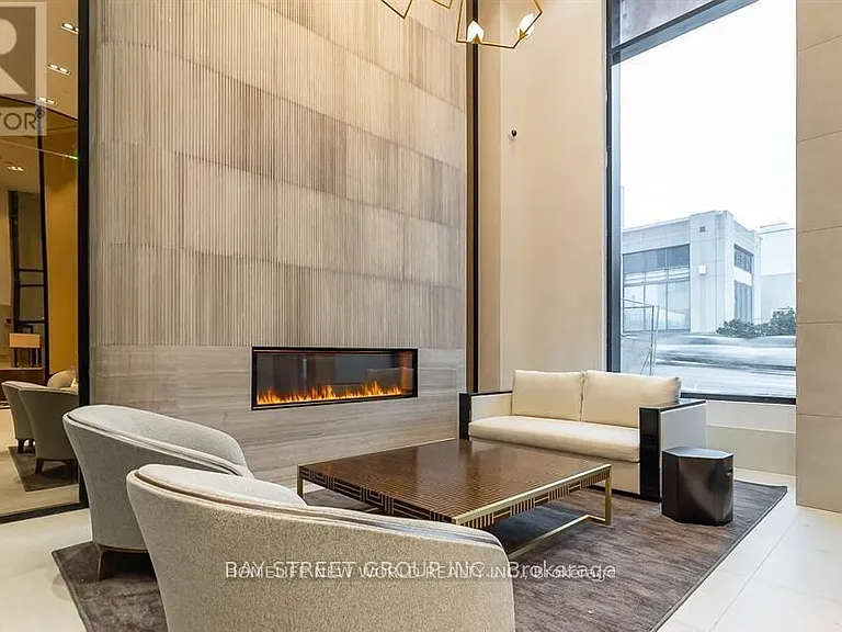 2020 Bathurst St #610 — Photo 15