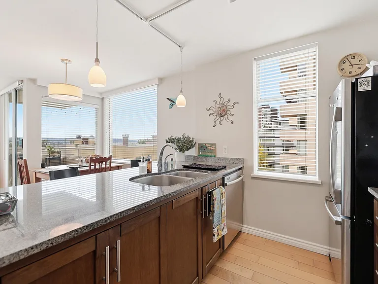 1436 Harwood St #503 — Photo 5
