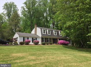 10200 Carol St, Great Falls, VA 22066