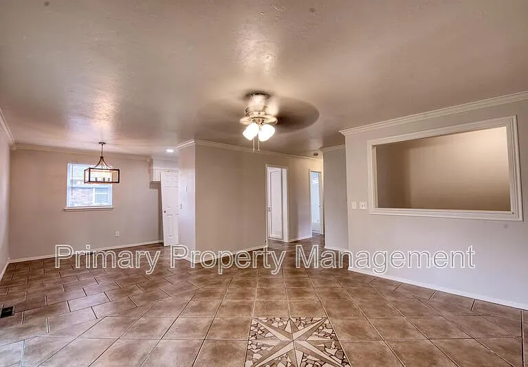 7604 NW 29th St — Photo 12