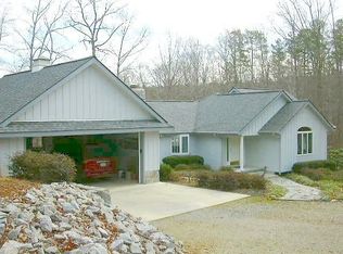 371 Lakeside Dr, Littleton, NC 27850