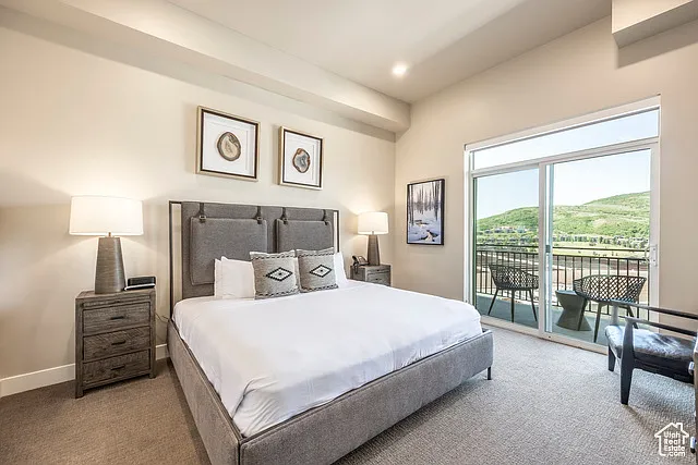 2 bed, 1277 sqft, $3,300 — Photo 3