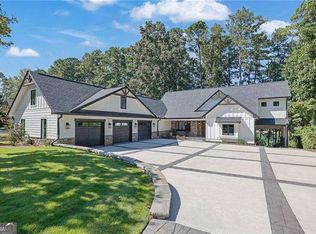 3275 Lanier Beach South Rd, Cumming, GA 30041