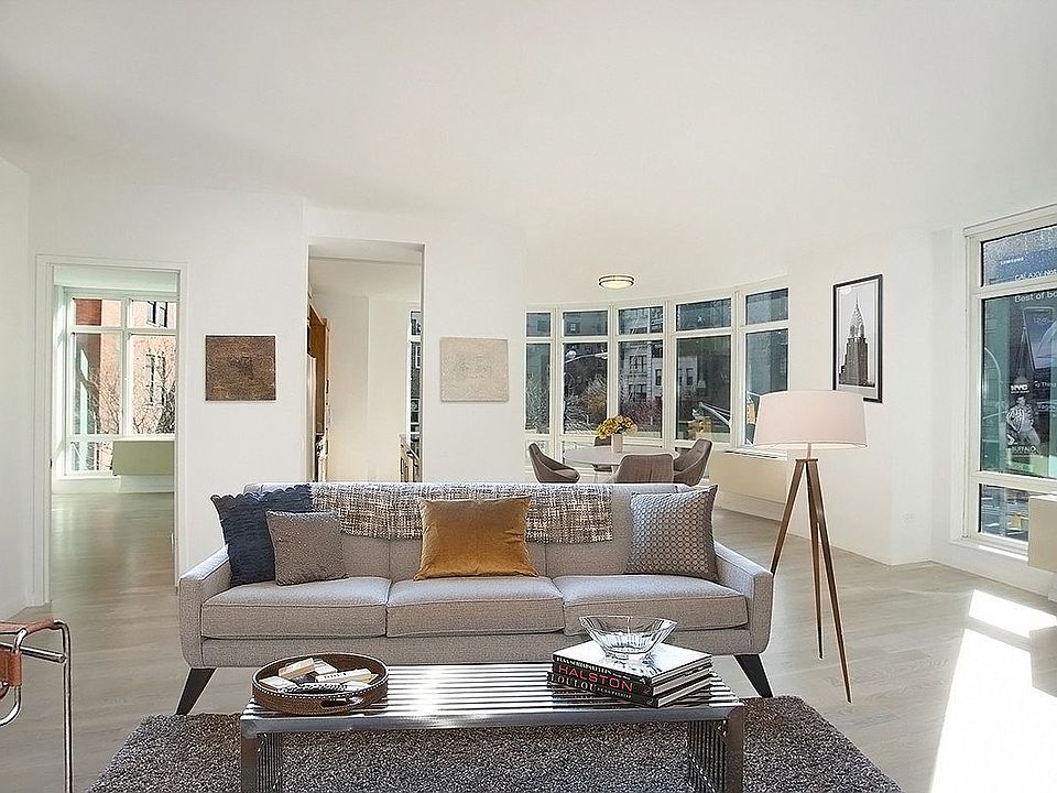 1st image of 55 Thompson St #703