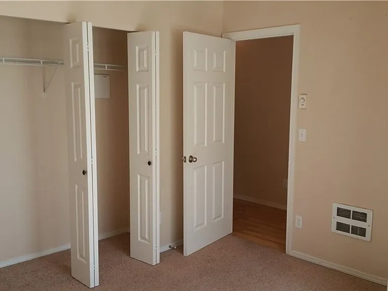 5786 Portal Way — Photo 5