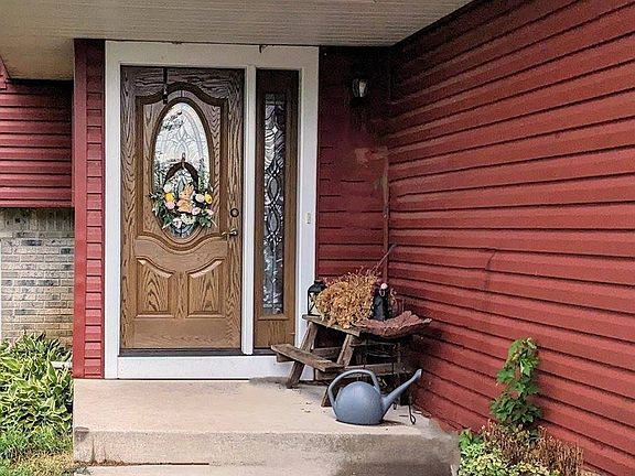 2nd image of 7411 Timber Ridge Dr