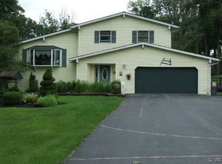 6184 Hillside Ave, Bangor, PA 18013