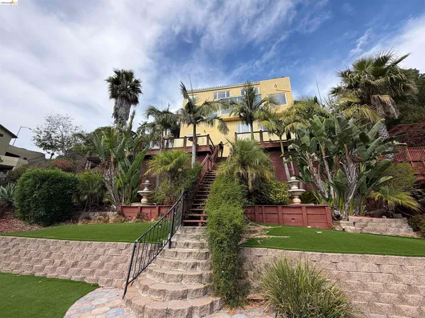 1160 Drury Rd, Berkeley, CA 94705