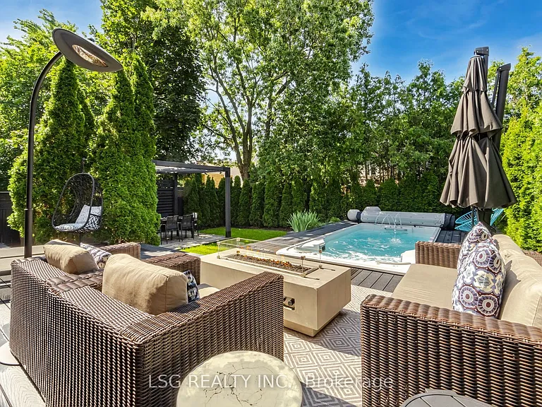 4234 Sunflower Dr — Photo 44