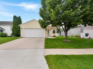 1510 28th Ave S, Fargo, ND 58103