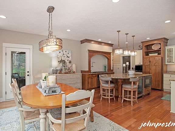 4th image of 1613 Laraway Lake Dr SE