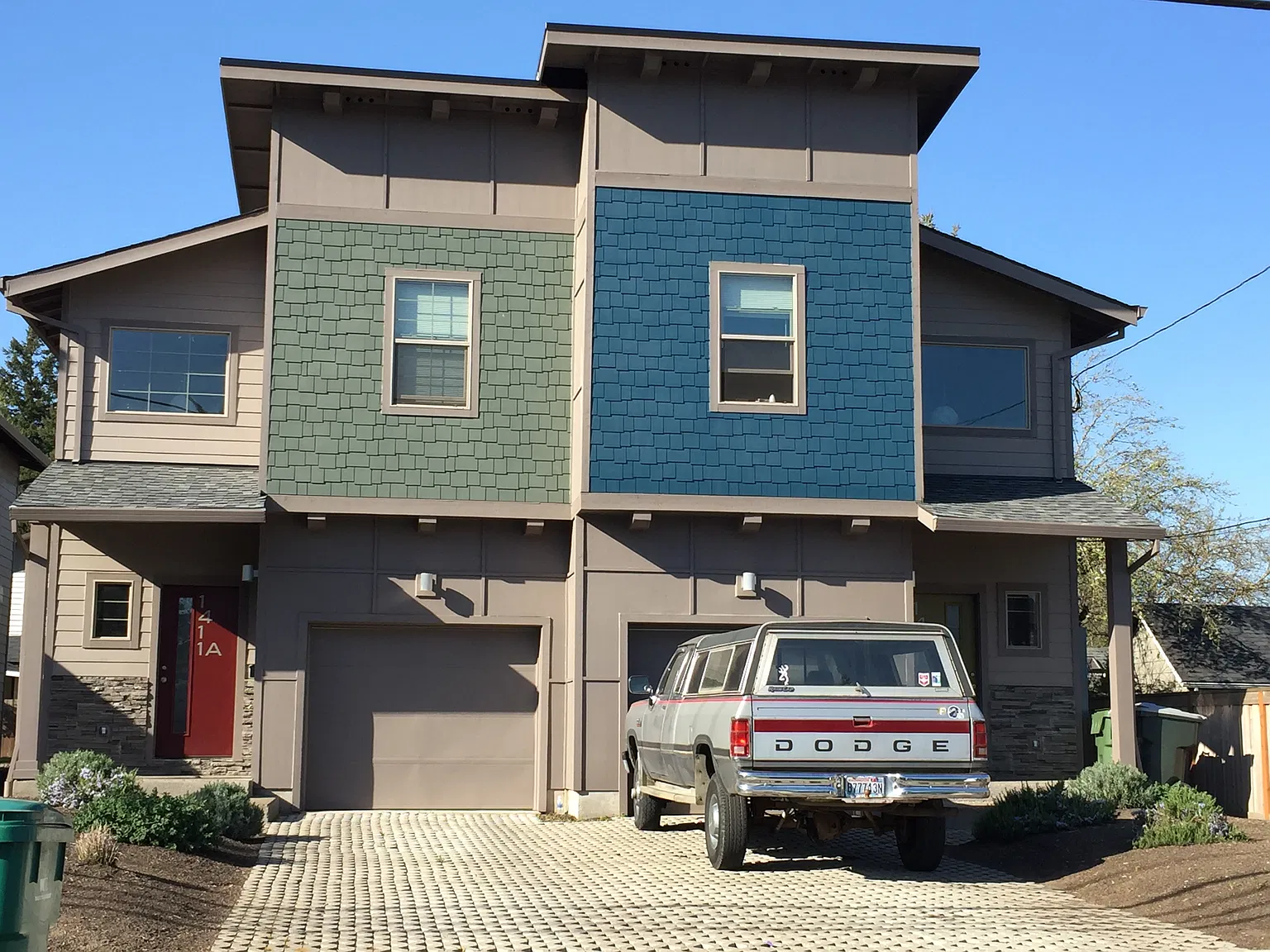 4 bed, 2.5 bath, 1630 sqft, $2,595 — Photo 1