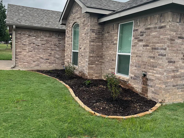 322 Dalhart Dr — Photo 4
