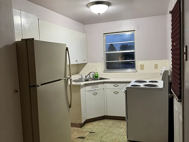 212 E Signal Dr #212 — Photo 5