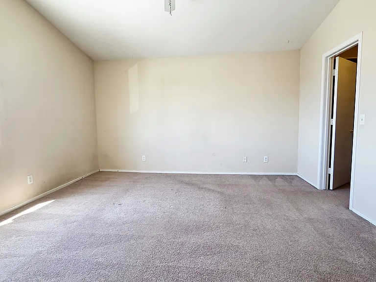 3722 Nestled Oak Ave — Photo 14