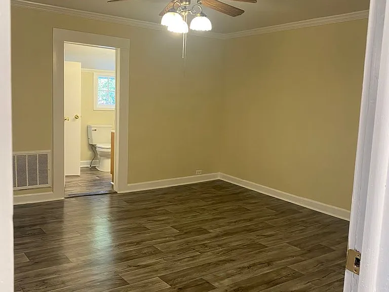7600 Pond Dr — Photo 8
